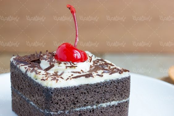 قنادی شیرینی پزی کیک شکلاتی