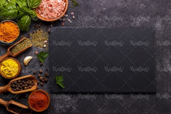 ادویه جات عطاری فلفل قرمز زردچوبه