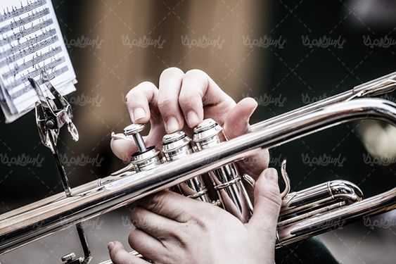 گروه موسیقی گروه موزیک ادوات موسیقی