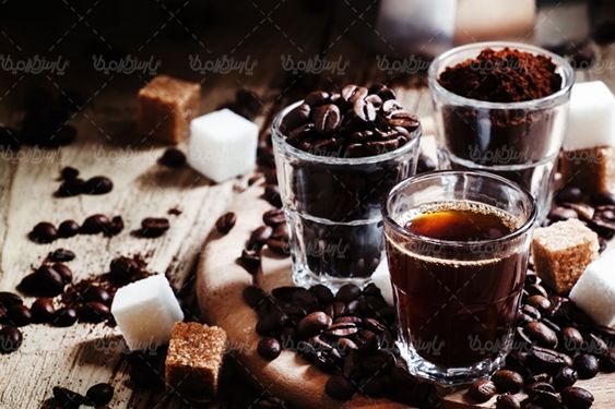 قهوه نوشیدنی تلخ دانه های قهوه