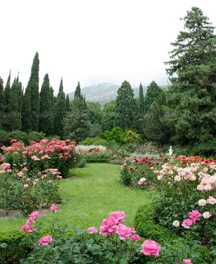 پارک فضای سبز خانه ویلایی