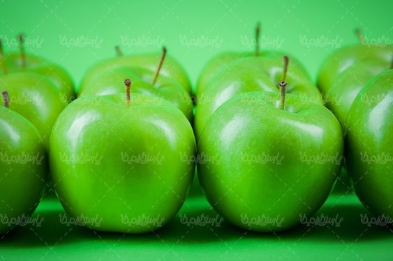 میوه فروشی سوپر میوه سیب ترش