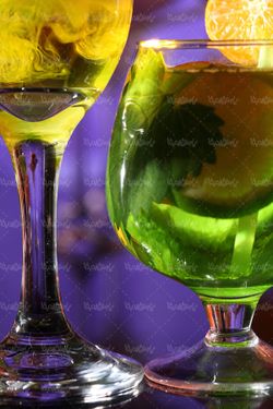 آبمیوه طبیعی آب میوه کافی شاپ