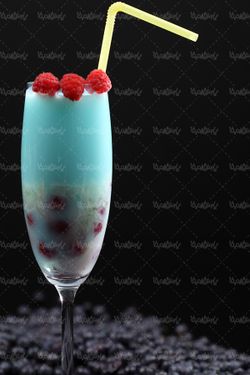 آبمیوه طبیعی آب میوه کافی شاپ