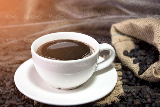 فنجان قهوه نوشیدینی داغ کافی شاپ