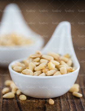 آجیل فروشی خشکبار بادام زمینی