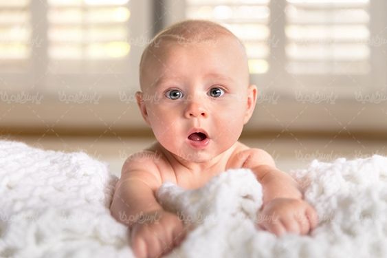 کودک بچه خردسال آتلیه کودک