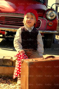 چمدان ماشین آژانس مسافرتی کودک