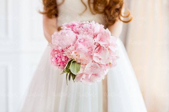 گلفروشی دسته گل عروس مزون عروس
