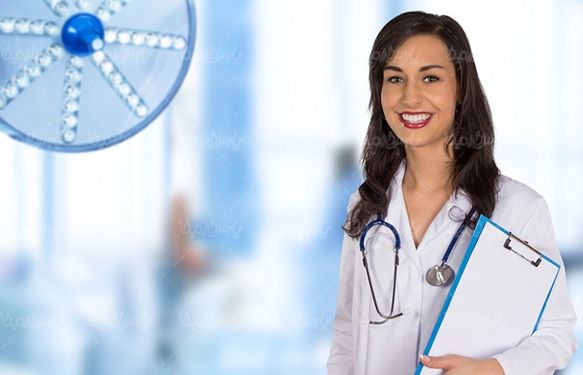 پرستار  تیم پزشکی بیمارستان دکتر