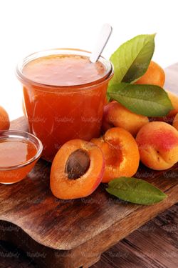 زردآلو میوه فروشی مربای زردآلو