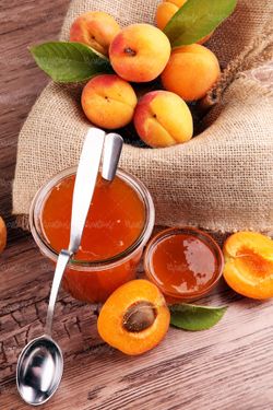 زردآلو میوه فروشی مربای زردآلو