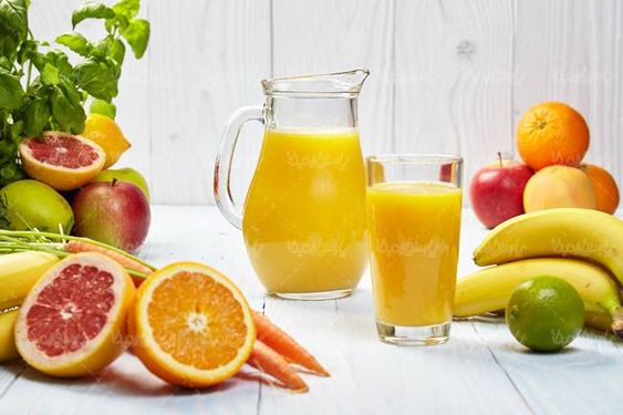 آب میوه طبیعی آبمیوه پرتقال آب انار کافی شاپ7