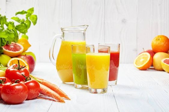 آب میوه طبیعی آبمیوه پرتقال آب انار کافی شاپ17