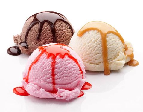 بستنی میوه ای بستنی فروشی قنادی بستنی شاد کافی شاپ1