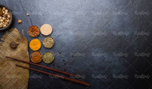 ادویه جات دارچین ظرف سفالی ادویه پودر زردچوبه2