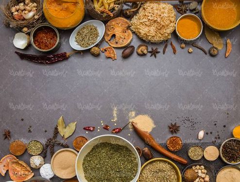 ادویه جات عطاری ظرف سفالی ادویه  فروشی میوه خشک شده