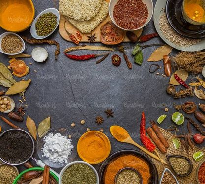 ادویه جات عطاری ظرف سفالی ادویه  فروشی میوه خشک شده3