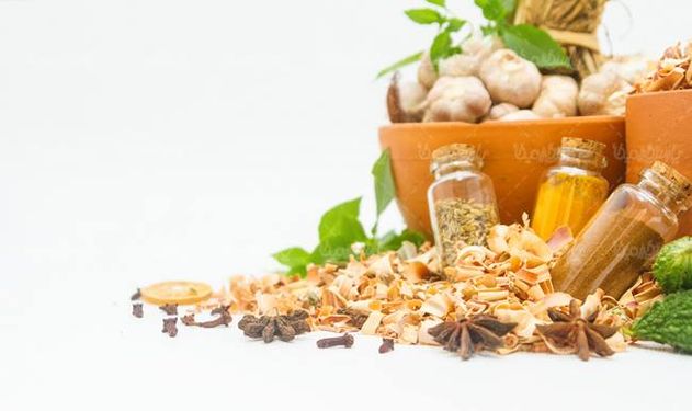 خشکبار میوه خشک شده هل سبز سیر ادویه جات 2