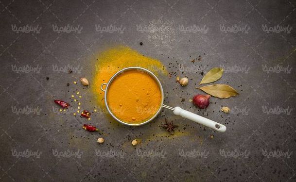 فلفل قرمز تازه عطاری ادویه جاتی خشکبار  چوب دارچین  الک ادویه