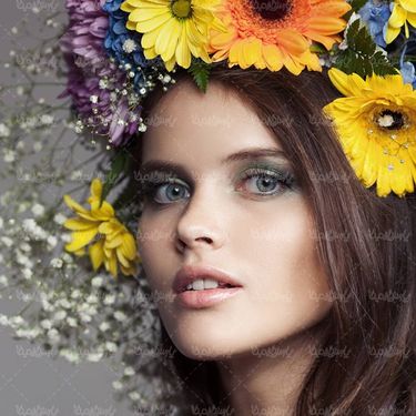 سالن آرایش سالن زیبایی چهره زن چهره دختر تاج گل10