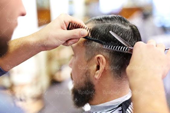 آرایشگاه مردانه اصلاح سر شانه قیچی کوتاه کردن مو پیرایش