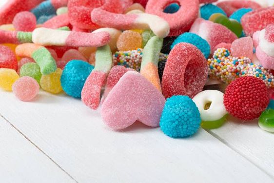 شکلات آبنبات شکلات ژله ای آجیل فروشی قنادی2