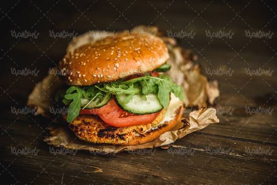 ساندویچ ساندویچی برگر زغالی اغذیه فست فود8
