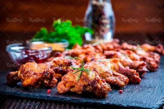 رستوران مرغ سرخ شده آشپزخانه