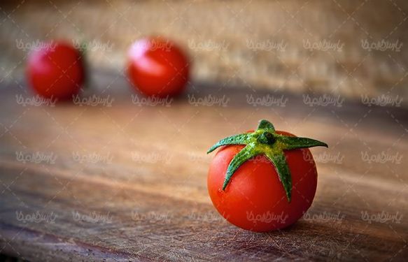گوجه فرنگی میوه فروشی  میوه سرا