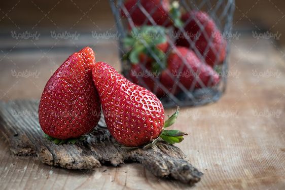 توت فرنگی میوه فروشی میوه سرا