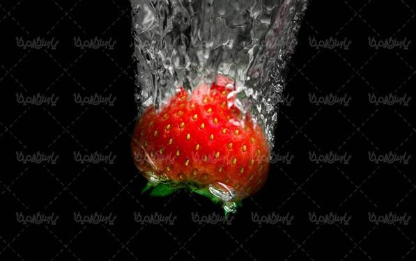 توت فرنگی میوه فروشی میوه سرا