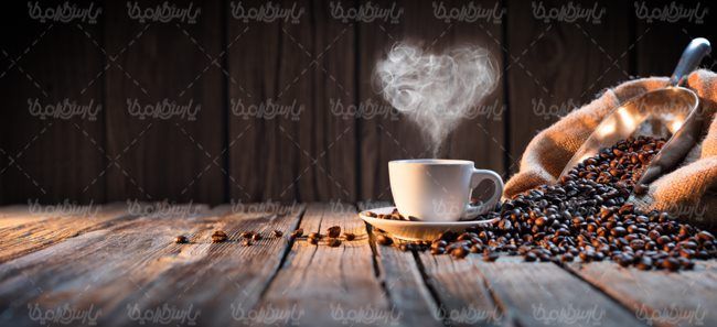 کافی شاپ فنجان قهوه دانه های قهوه
