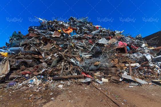 ماشین قدیمی خودروی اسقاطی ماشین فرسوده