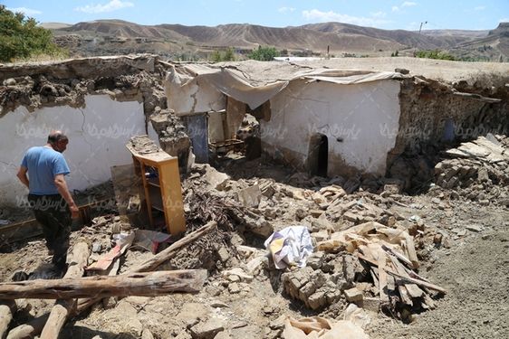 عکس با کیفیت خرابی های سیل