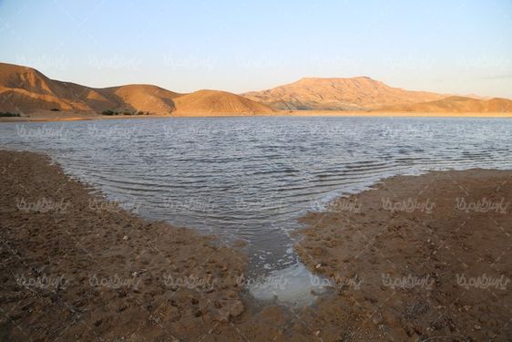 تصویر با کیفیت دریاچه