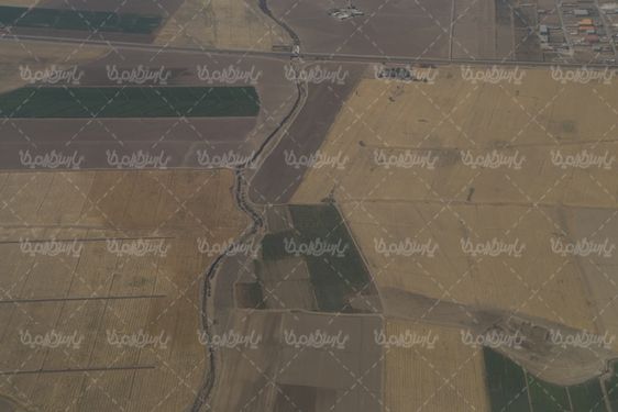 تصویر زمین از داخل هواپیما