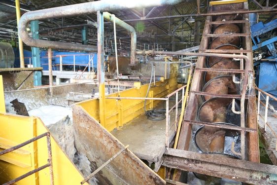 دانلود تصویر کارخانه قند