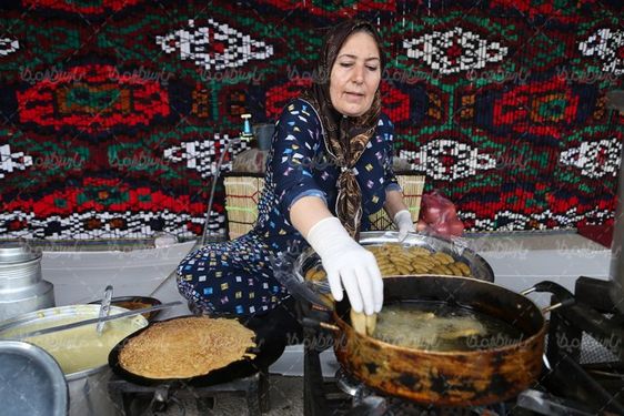 شیرینی سنتی