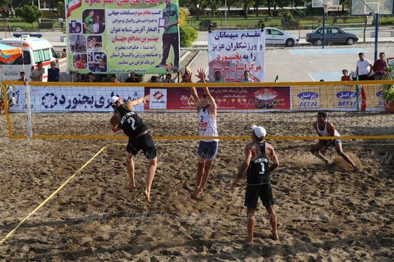 تصویر با کیفیت والیبال ساحلی