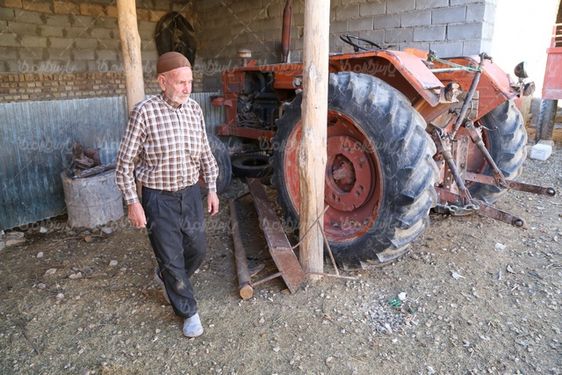 دانلود تصویر پیرمرد ایرانی