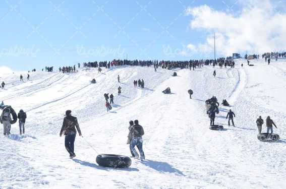 دانلودعکس با کیفیت تفریحات زمستانی