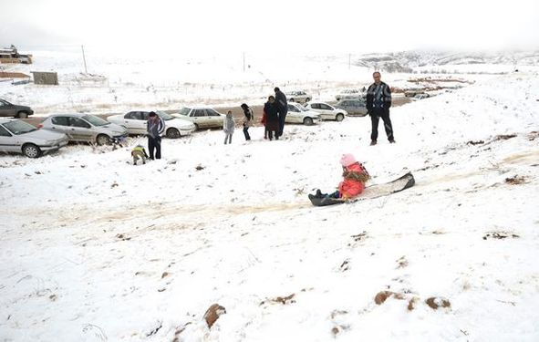دانلودتصویر تفریحات زمستانی