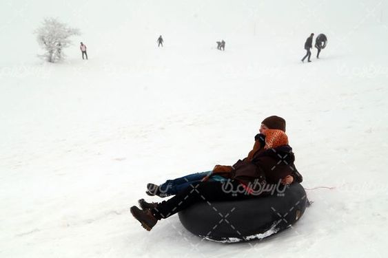 عکس با کیفیت تیوپ سواری