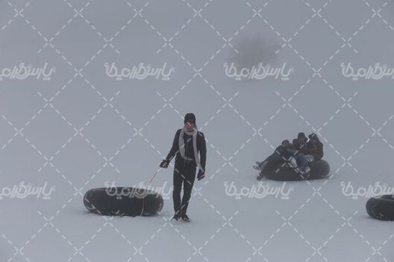 عکس با کیفیت تیوپ سواری