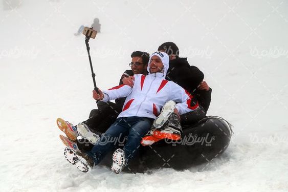 تصویر  با کیفیت تیوپ سواری