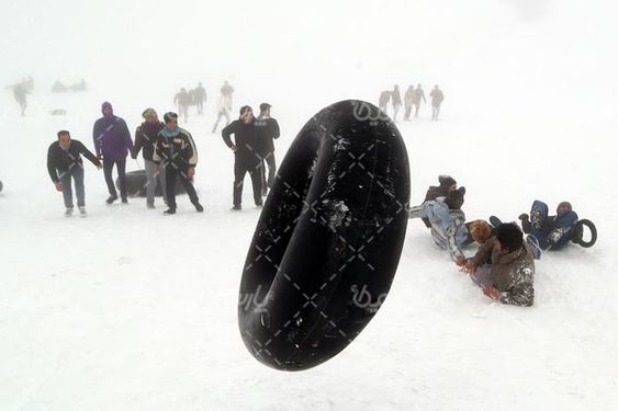 تصویر  با کیفیت تیوپ سواری