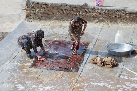 تصویر با کیفیت شستن فرش