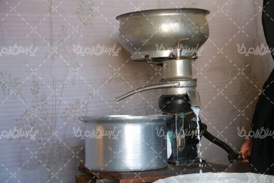 دستگاه چرخ شیر