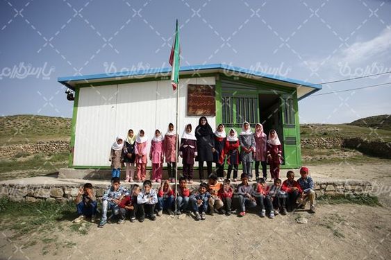 تصویر با کیفیت مدرسه روستایی